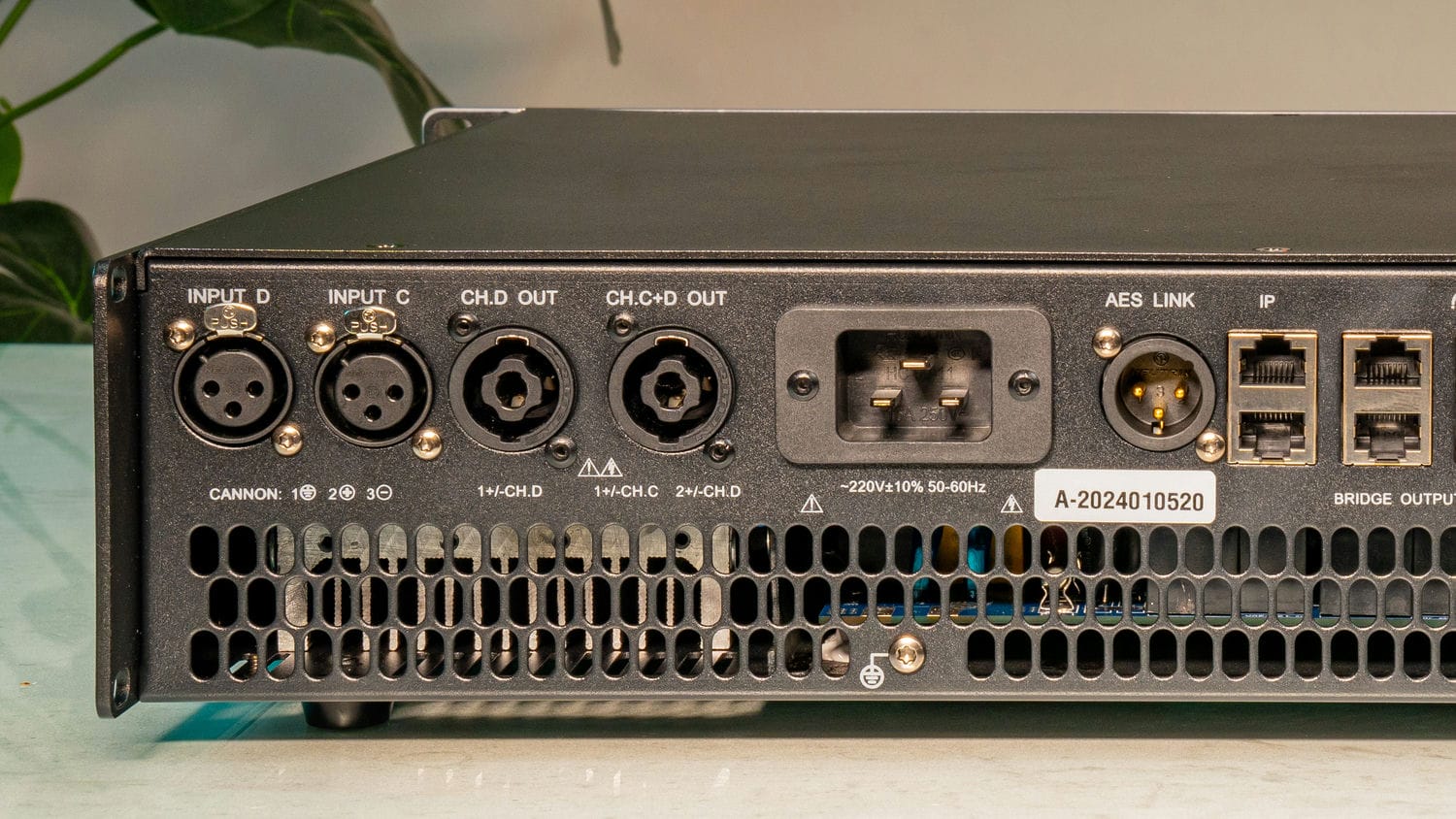 Ảnh sản phẩm Cục đẩy công suất 4 kênh DT Lion41300 26