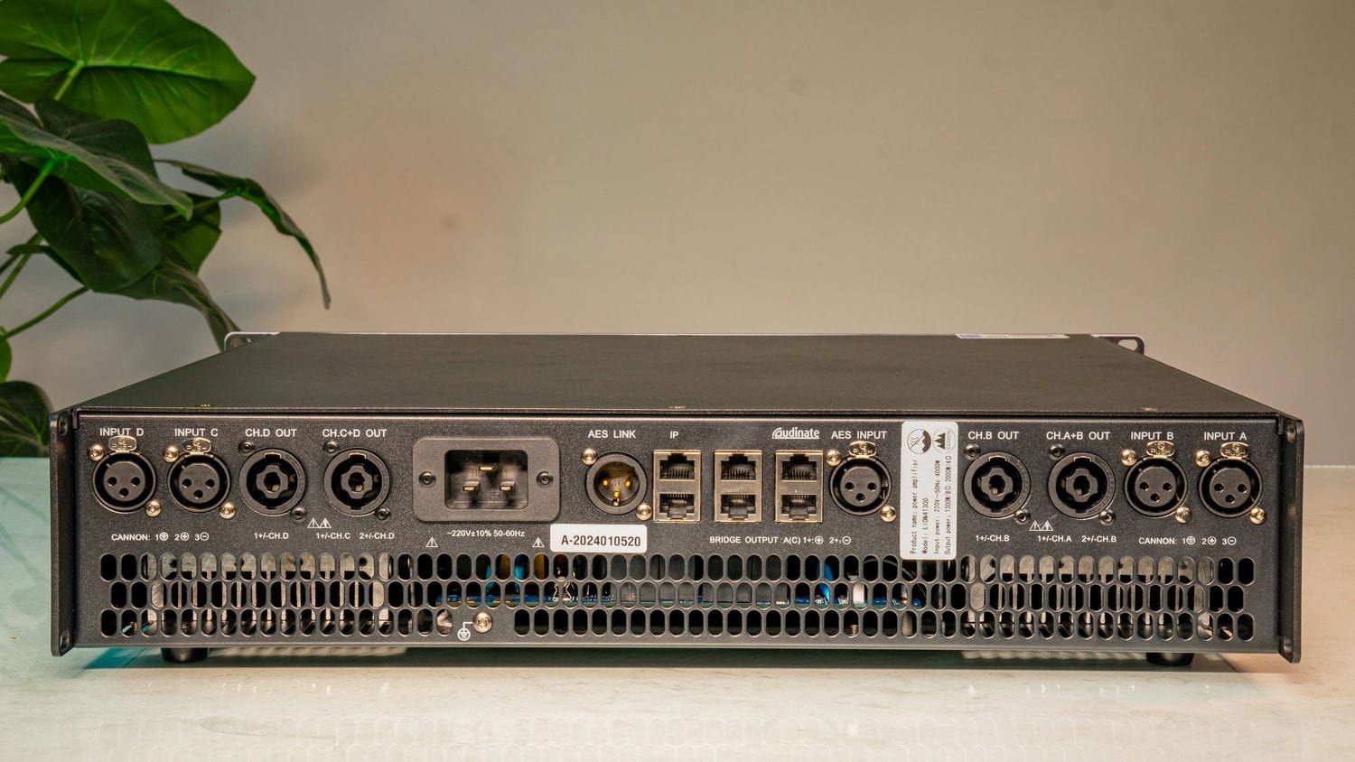 Ảnh sản phẩm Cục đẩy công suất 4 kênh DT Lion41300 25