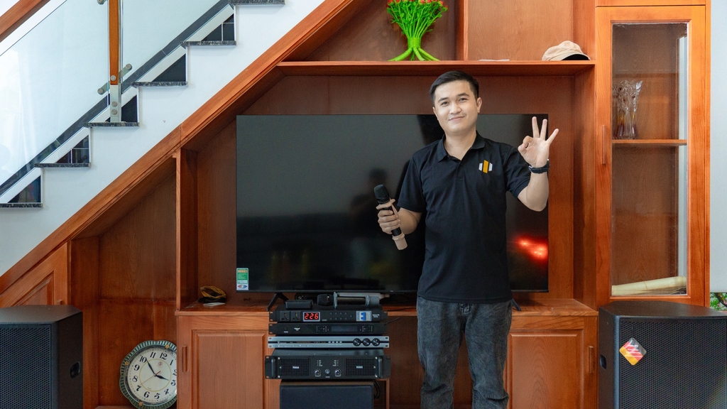 Ảnh sản phẩm Dàn Karaoke DT TT397: (DT Delta 15, Vatasa T500, Vatasa V6 Pro, Vatasa VA-2800, Paramax SUB-E30, Vatasa P9 Luxury) 24