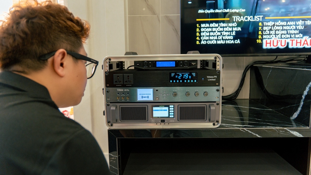 Ảnh sản phẩm Dàn karaoke HK TT389: (HK Audio Linear 5 112F, Vatasa T10, Vatasa V8 Pro, DT Lion4700, DT Alpha118, Vatasa P9 Limited) 7