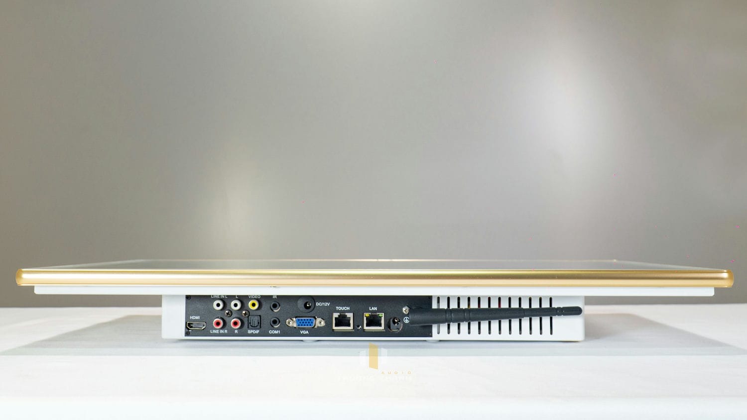 Ảnh sản phẩm Đầu Karaoke Liền Màn Hình BTE E688 (4TB) Online 13