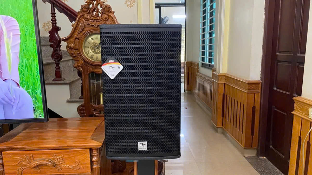 Loa DT Alpha12 của dàn karaoke DT TT454
