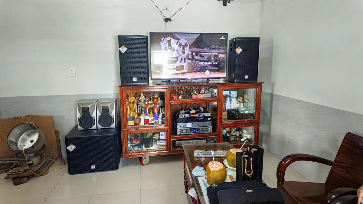 Dàn karaoke DT TT454: (DT Alpha 12, Vatasa T900 New, Vatasa V8 Pro, Vatasa VA-4600, DT Delta115, Vatasa P9 Limited) hình thực tế