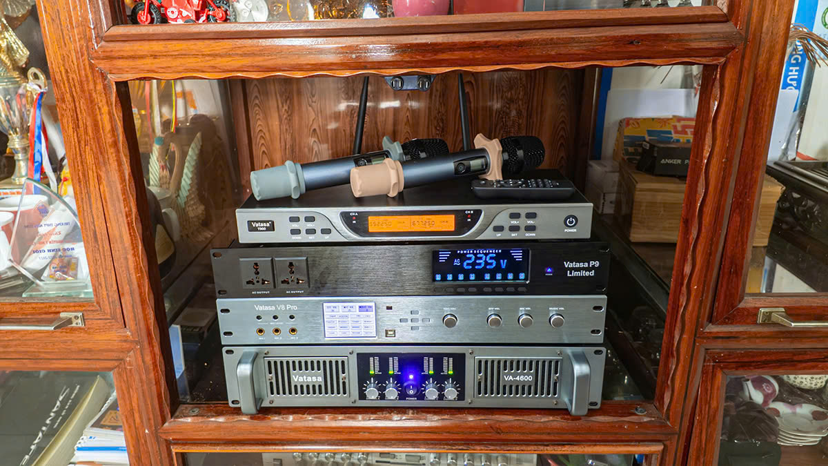 Bộ thiết bị Dàn karaoke DT TT454: (DT Alpha 12, Vatasa T900 New, Vatasa V8 Pro, Vatasa VA-4600, DT Delta115, Vatasa P9 Limited)