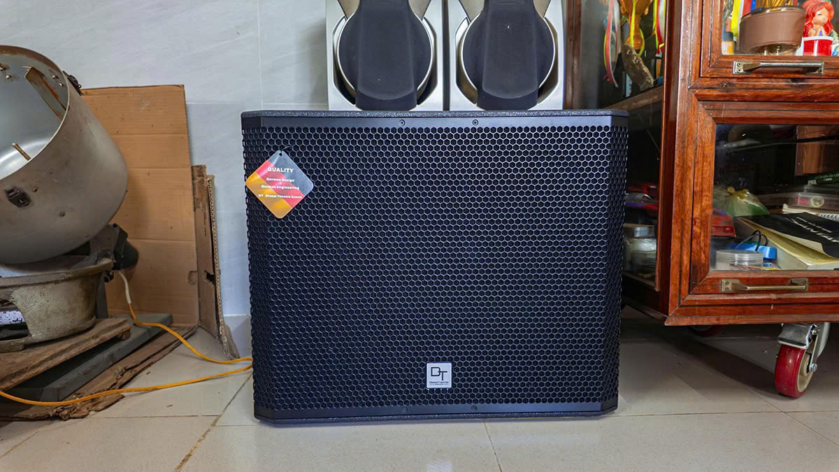 Loa sub dt delta115 của Dàn karaoke DT TT454: (DT Alpha 12, Vatasa T900 New, Vatasa V8 Pro, Vatasa VA-4600, DT Delta115, Vatasa P9 Limited)