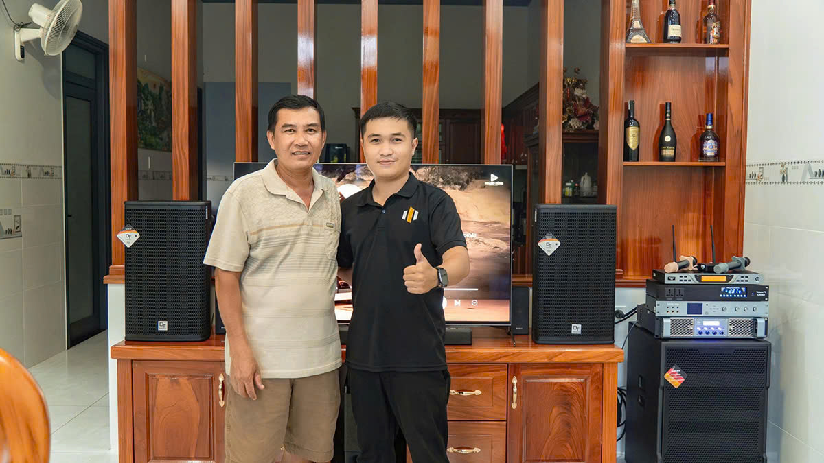 trường thành audio lắp đặt Dàn Karaoke DT TT142: (DT Alpha12, Vatasa T900, Vatasa V8Pro, DT Lion406, DT Sigma115)