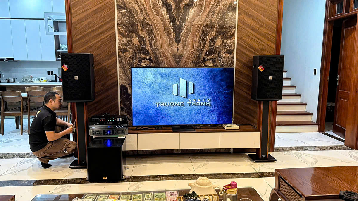 Trường Thành Audio lắp đặt Dàn Karaoke DT TT210: (DT D2000, Vatasa T500, Vatasa V6 Pro, Vatasa VA-2600, Nex 12)