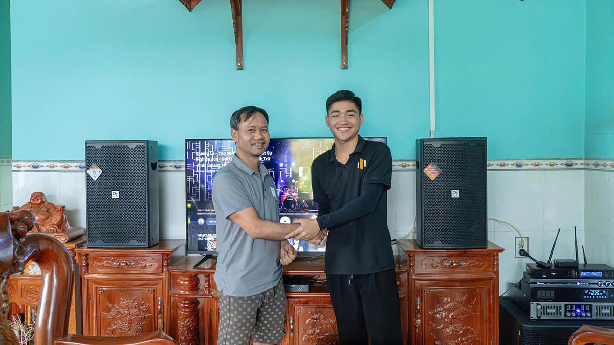Dàn Karaoke DT TT197: (DT D2000, Vatasa T500, Vatasa V6 Pro, Vatasa VA-4600, DT Delta115) lắp đặt thực tế 2