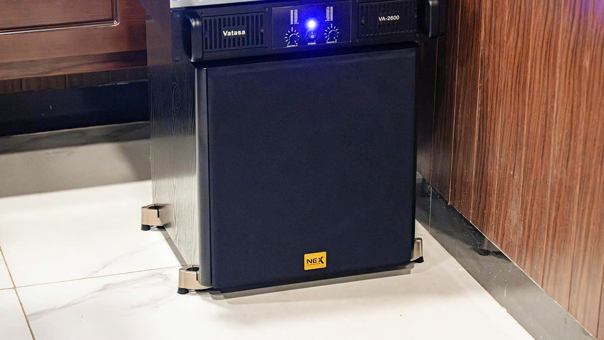 loa sub nex 12 của Dàn Karaoke DT TT260: (DT D2000, Vatasa T500, Vatasa V8Pro, Vatasa VA-2600, Nex 12, Vatasa P9 Luxury)
