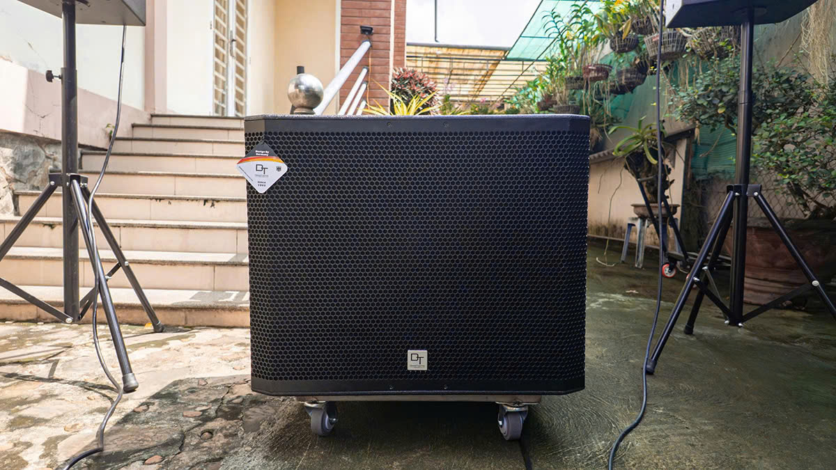 Loa sub của Dàn karaoke DT TT455: (DT Radius-12Pro, Vatasa T900 New, Vatasa V8 Pro, DT DH-410, DT Delta118, Vatasa P9 Luxury)
