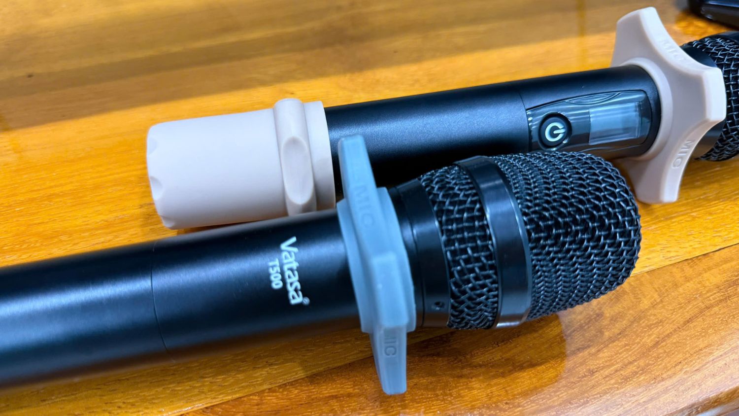 Micro của Dàn Karaoke DT TT425