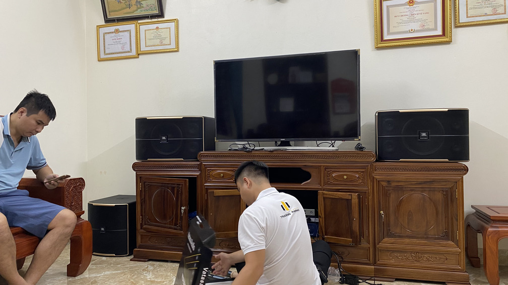 Ảnh sản phẩm Dàn Karaoke JBL TT395: (JBL Pasion 12, Vatasa T900 New, JBL KX180A New, Crown T5, JBL Pasion 12SP) 17