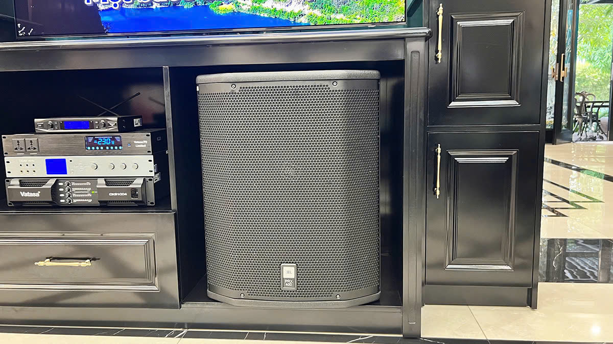 loa sub của Dàn karaoke JBL TT470: (JBL KP6012, Vatasa T10, Vatasa V8 Pro, Vatasa DKS1004 New, JBL PRX418S, Vatasa P9 Limited)