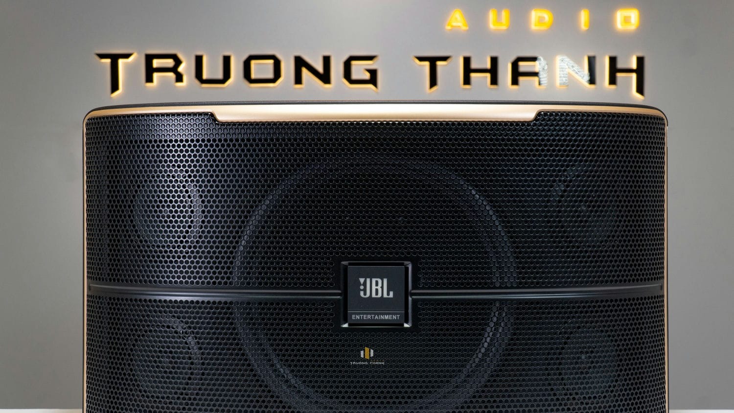 Ảnh sản phẩm Loa Karaoke JBL Pasion 8 (Hàng Chính Hãng Likenew) 1