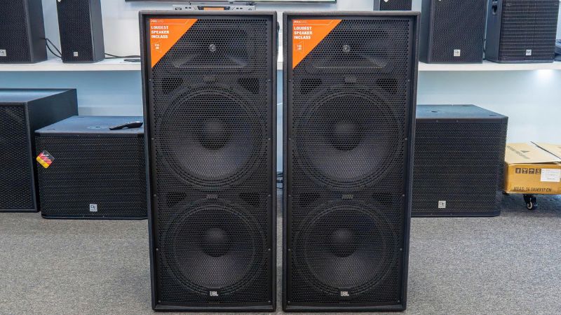 Mặt trước đôi Loa Karaoke JBL PRX325D