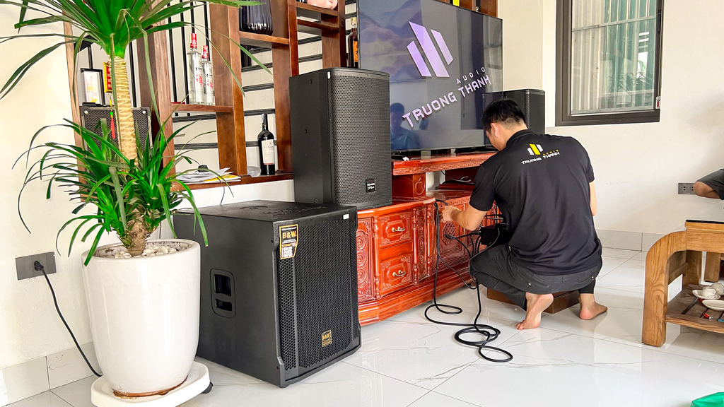 Trường Thành Audio lắp đặt Dàn Karaoke Paramax TT393 2