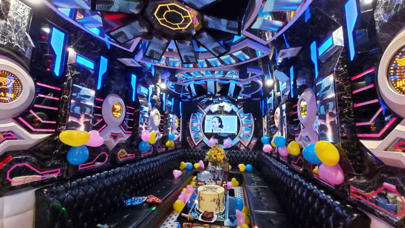 Lắp đặt 10 phòng karaoke kinh doanh Hoạ Mi