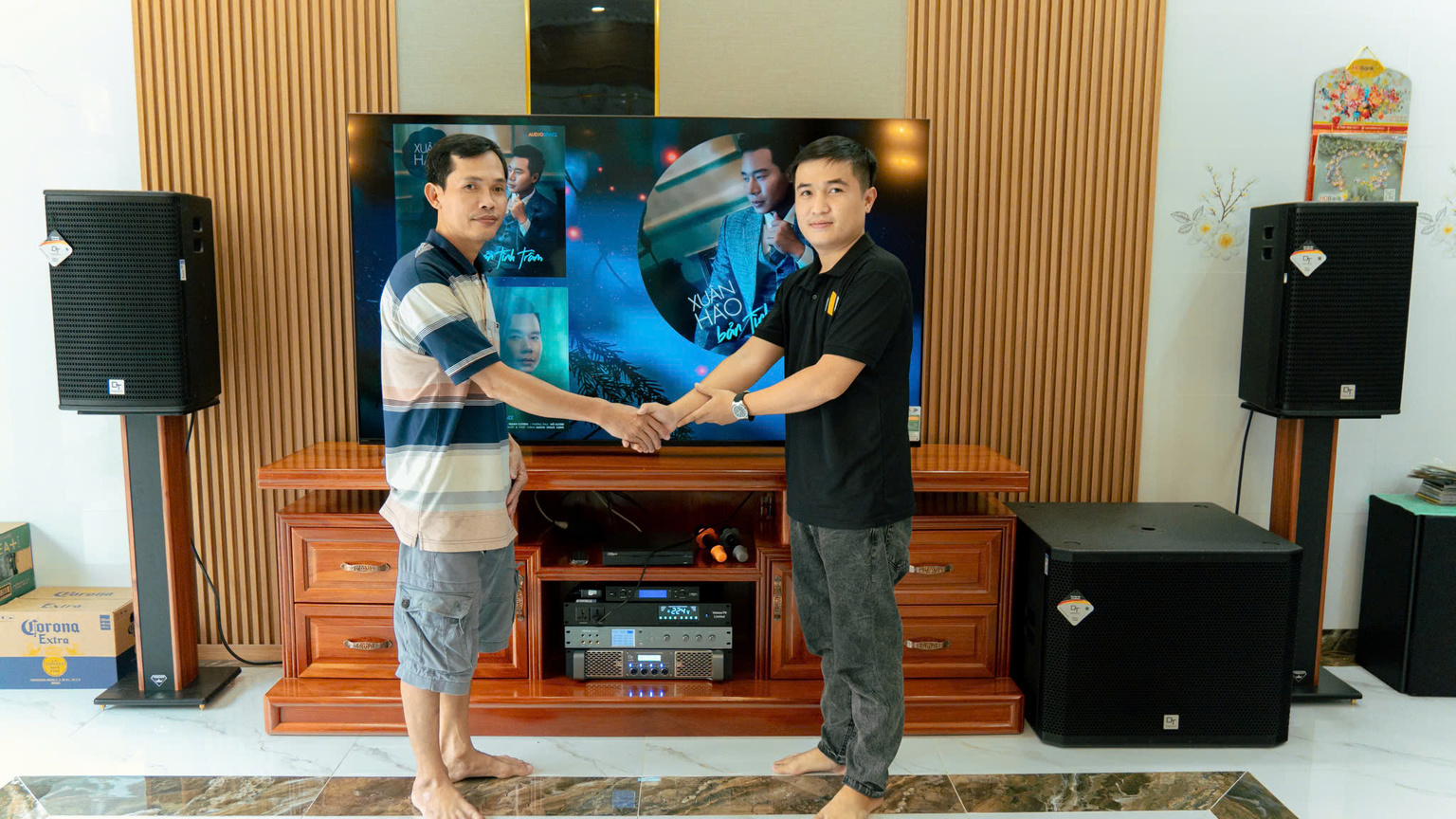 Ảnh sản phẩm Dàn Karaoke DT TT398: (DT Alpha 12, Vatasa T10, Vatasa V8 Pro, DT Lion408, DT Delta118, Vatasa P9 Limited) 2