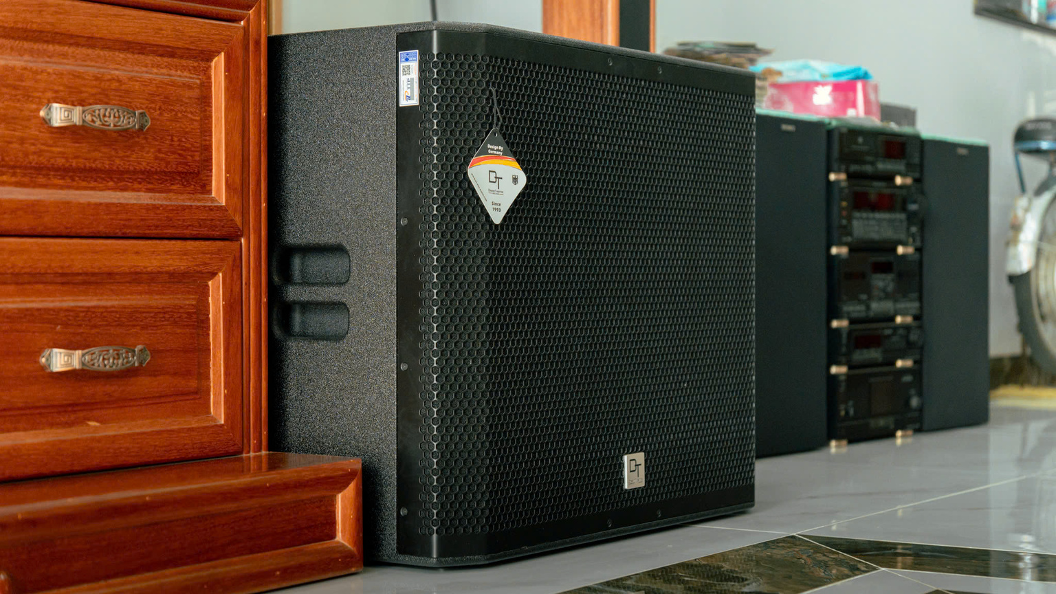 Ảnh sản phẩm Dàn Karaoke DT TT398: (DT Alpha 12, Vatasa T10, Vatasa V8 Pro, DT Lion408, DT Delta118, Vatasa P9 Limited) 7