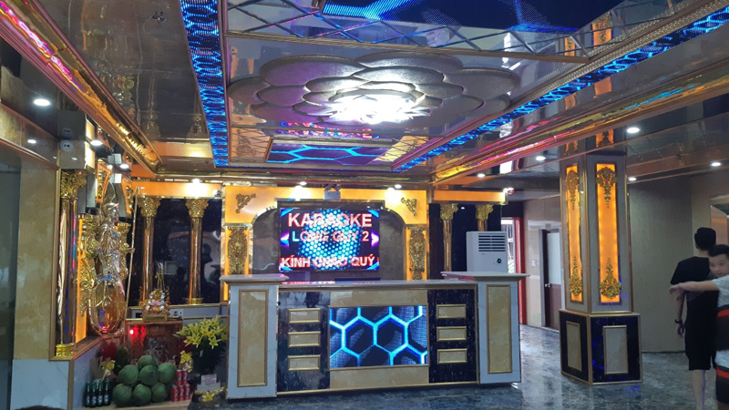 Lắp đặt dàn karaoke cho quán Long Quy
