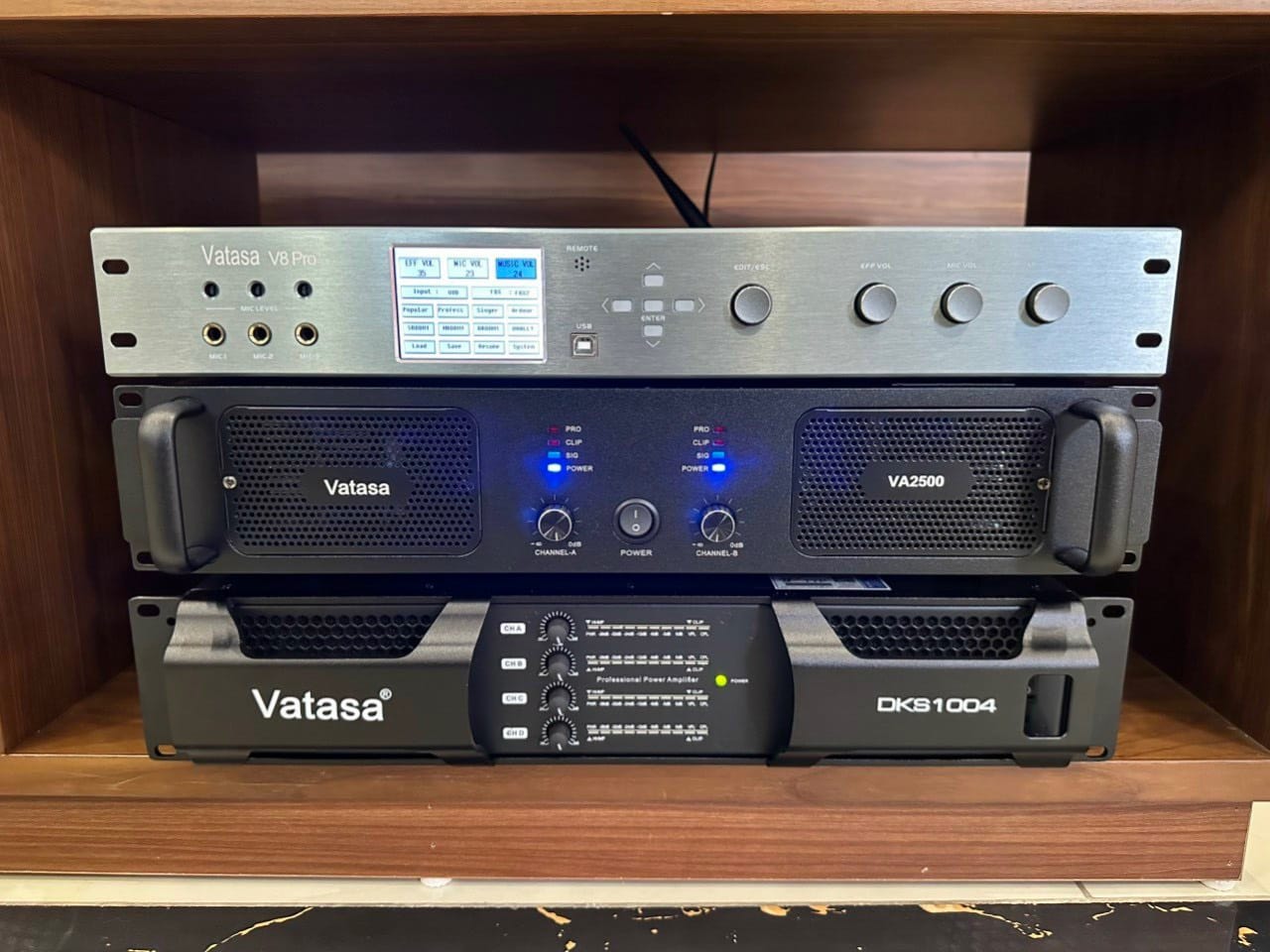 Ảnh sản phẩm Dàn Karaoke DT TT285: (2 DT Alpha 12, Vatasa T10, Vatasa V8 Pro, Vatasa VA-2500, Vatasa DKS1004 NEW, DT Sigma118, Vatasa P9 Limited, VietK 4TB) 5
