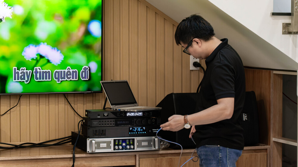 Ảnh sản phẩm Dàn Karaoke Paramax TT422: (2 Paramax PROV30, Vatasa T500, Vatasa KX300, Vatasa VA-4800, CAVS CS115, P9 Limited) 18
