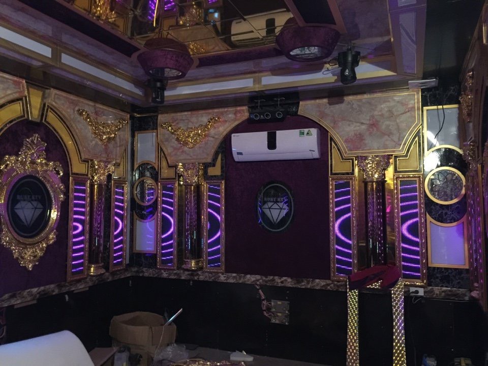 Hình ảnh lắp đặt hệ thống âm thanh quán cafe karaoke RuByKTV tại Yên Dũng , Bắc Giang