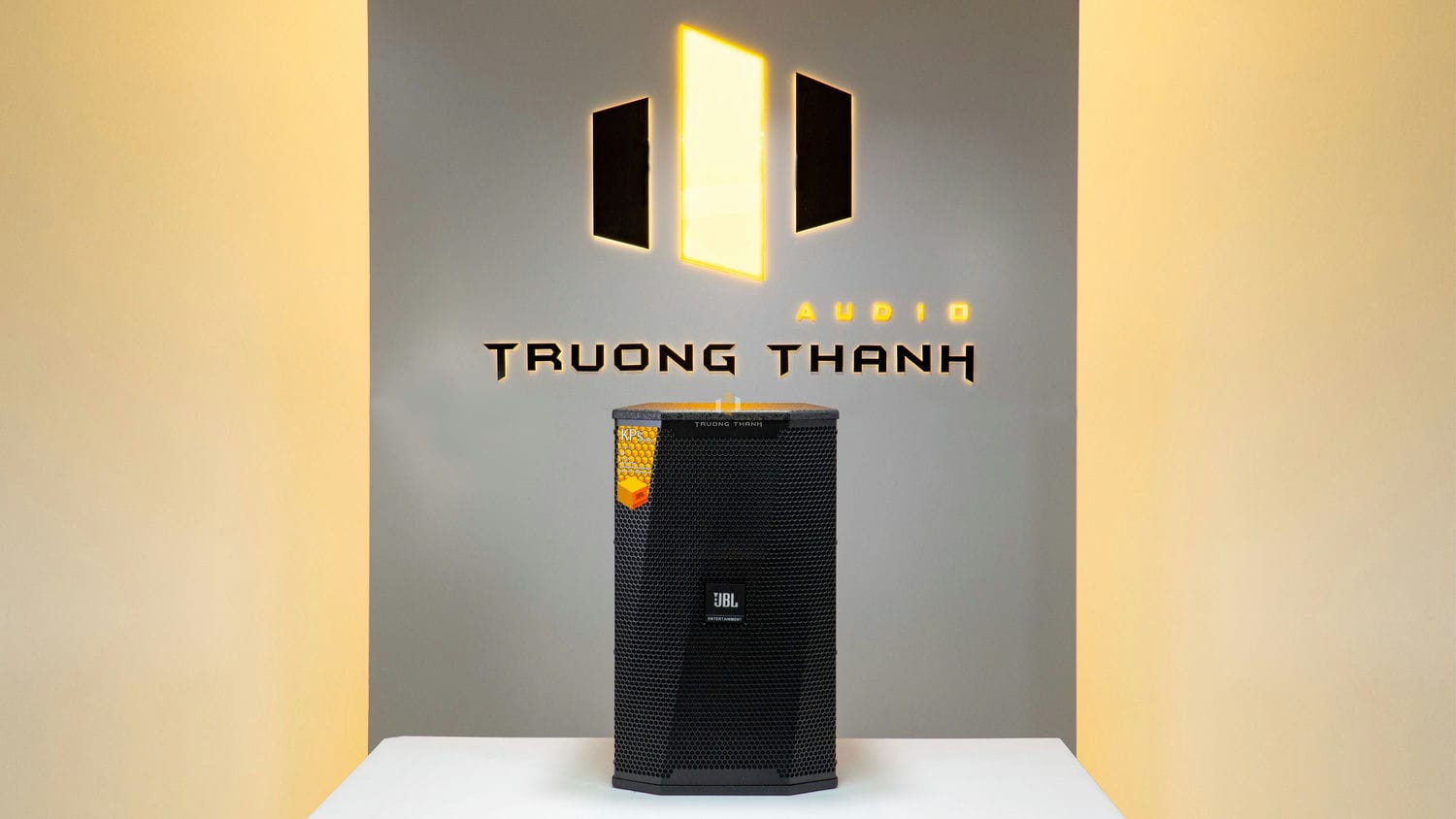 Loa Karaoke JBL chính hãng  Giá tốt, giao hàng nhanh