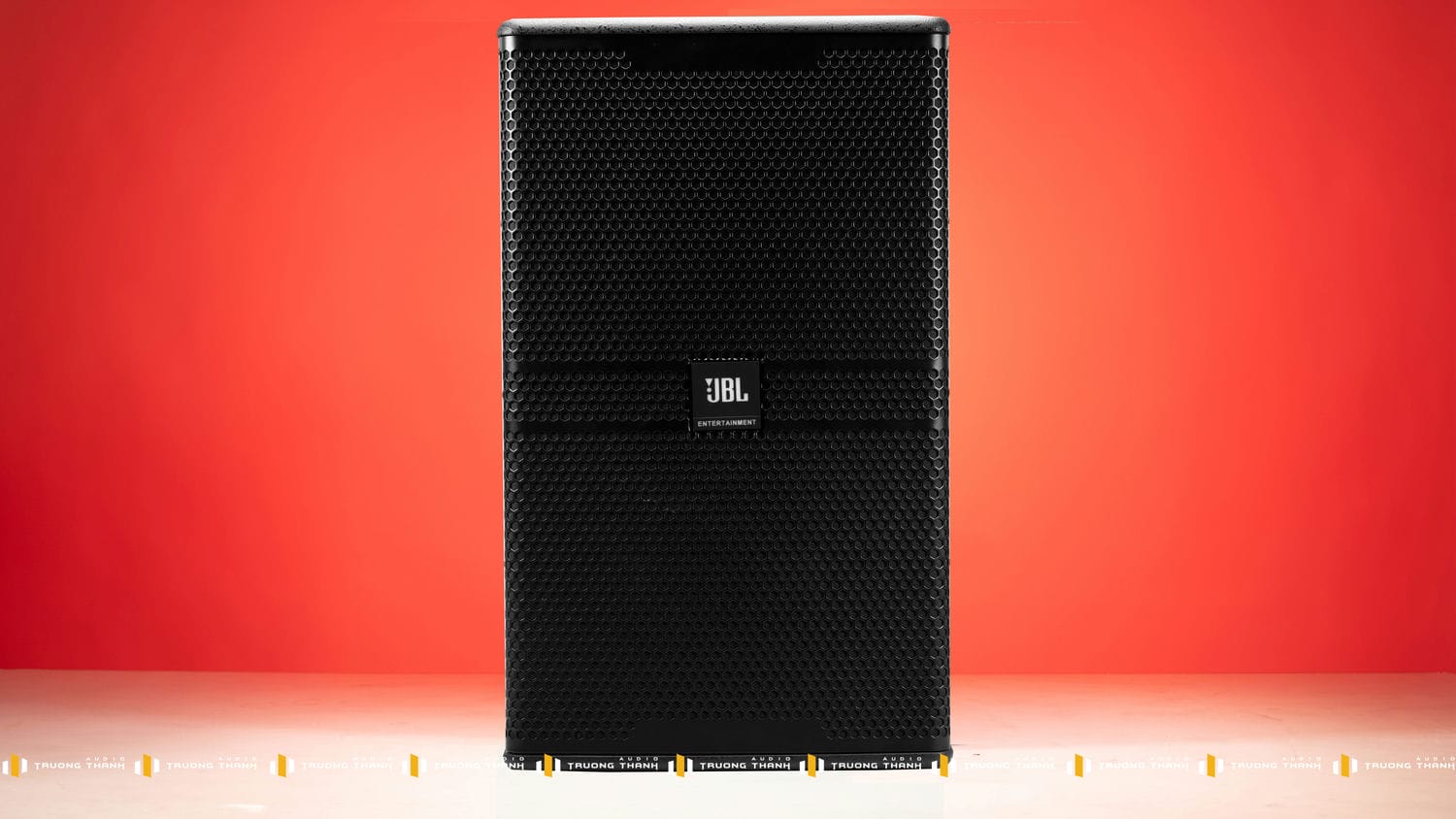 Ảnh nổi bật của sản phẩm Loa Karaoke JBL KP4015G2 Mỹ (full bass 40cm, 2 loa 2 đường) 10