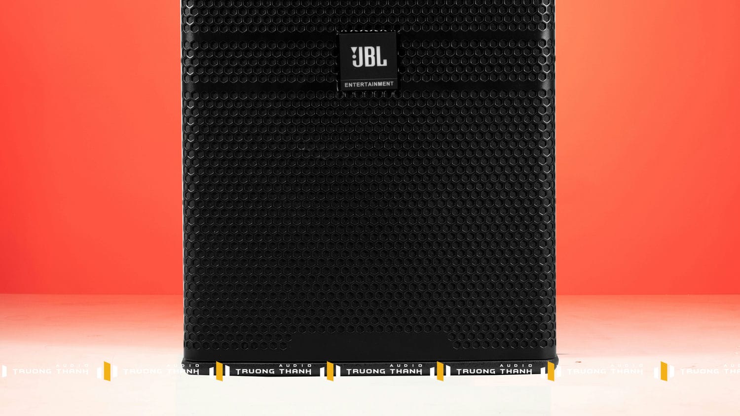 Ảnh sản phẩm Loa Karaoke JBL KP4015G2 Mỹ (full bass 40cm, 2 loa 2 đường) 7