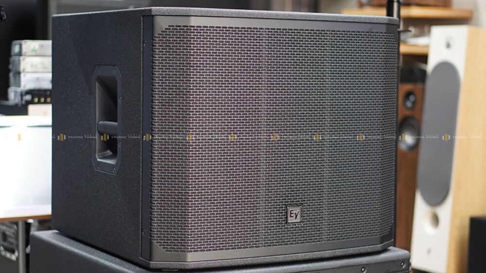 Mặt nghiêng của Loa Sub Electro Voice EV EKX18S SAB
