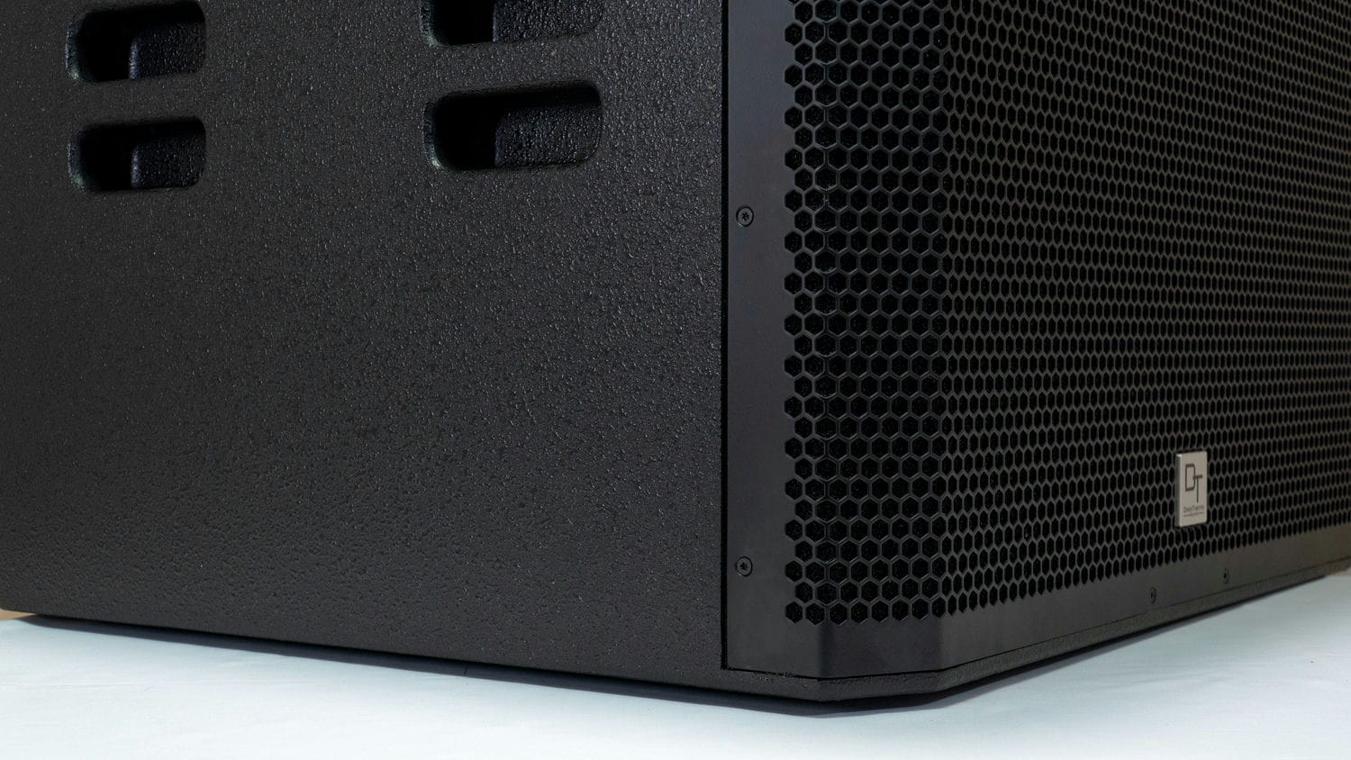 Ảnh sản phẩm Loa sub DT Delta118 bass 50cm 20