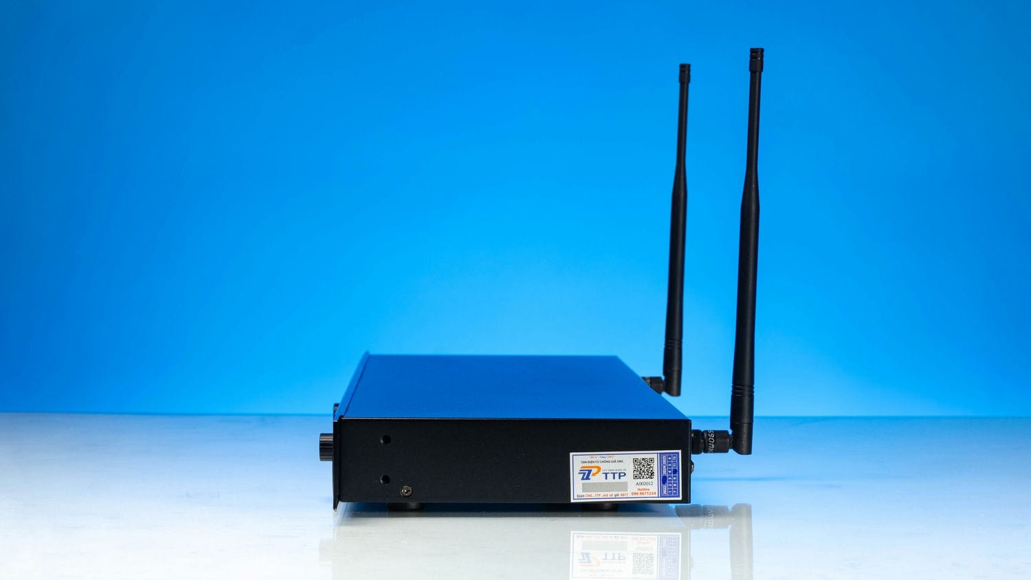 Ảnh sản phẩm Micro Vatasa SKM 9000 18