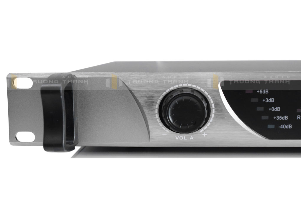 Micro Shure U930 nút vặn