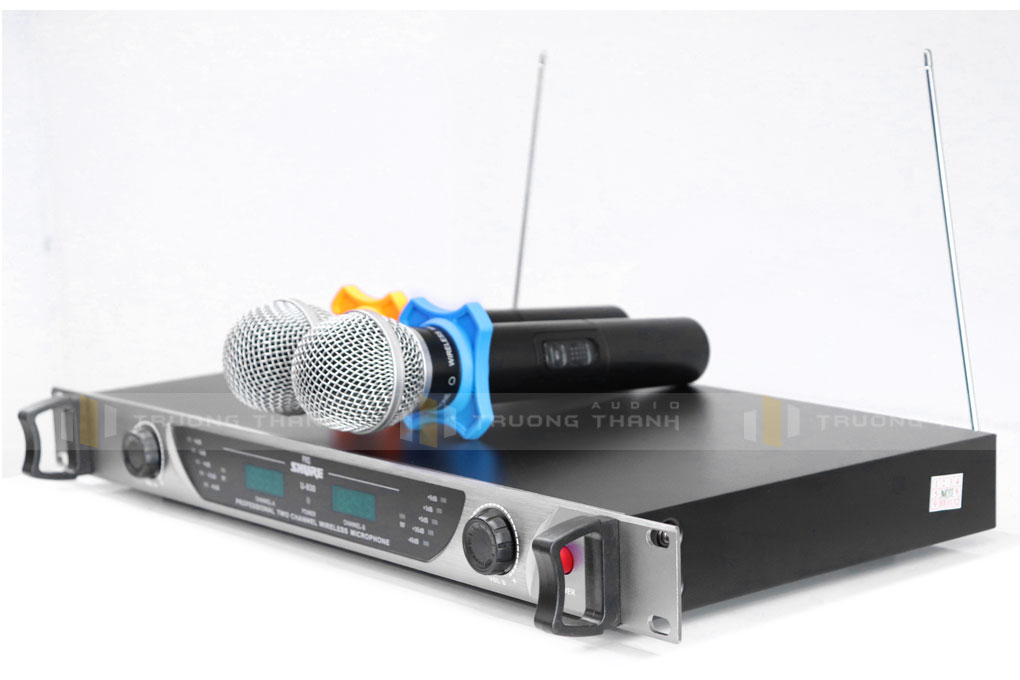 Micro Shure U930 mặt nghiêng