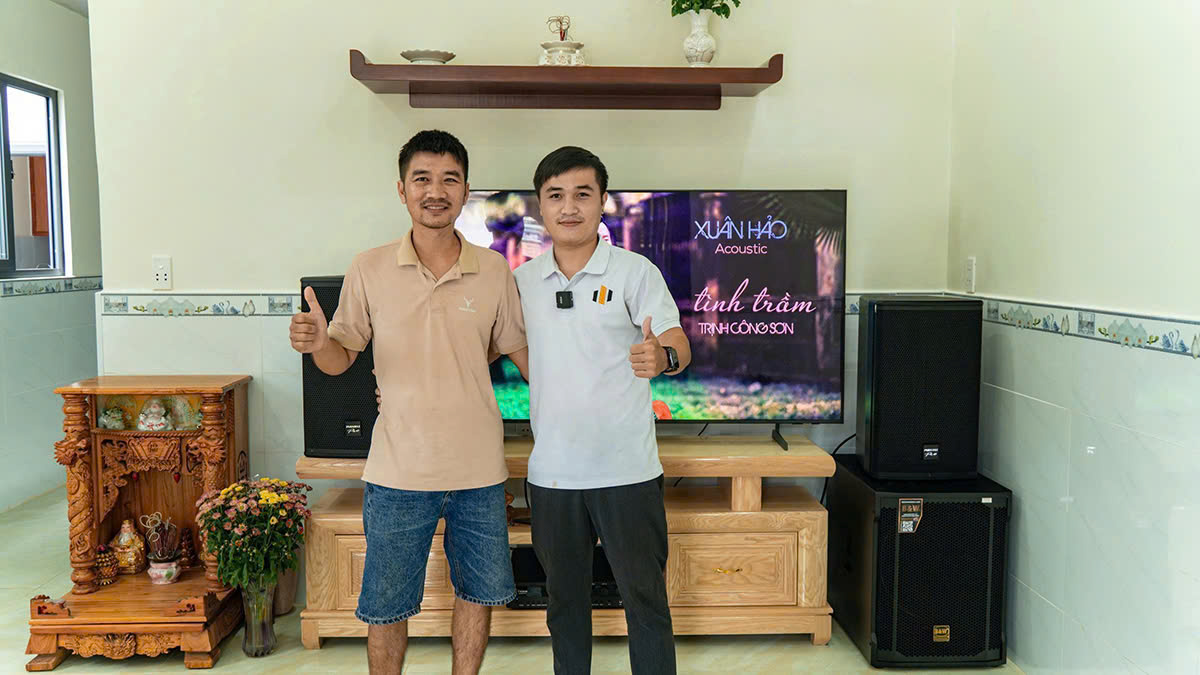 trường thành audio lắp đặt Dàn karaoke Paramax TT330: (Paramax PRO V30, Vatasa Bla600 New, B&W S1500 Max)