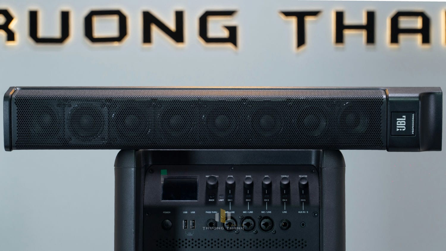 Ảnh sản phẩm Loa JBL Eon One MK2 (loa cột di động, có bluetooth, tích hợp pin, DSP, Mixer) 7