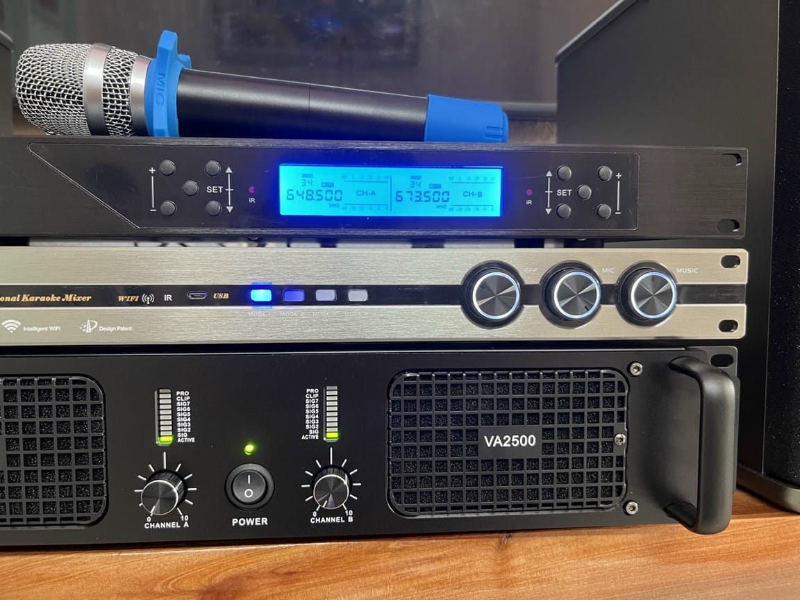 Ảnh sản phẩm Dàn Karaoke JBL TT128: (JBL KI512, Vatasa T500, Vatasa V6Pro, Vatasa VA2500) 25
