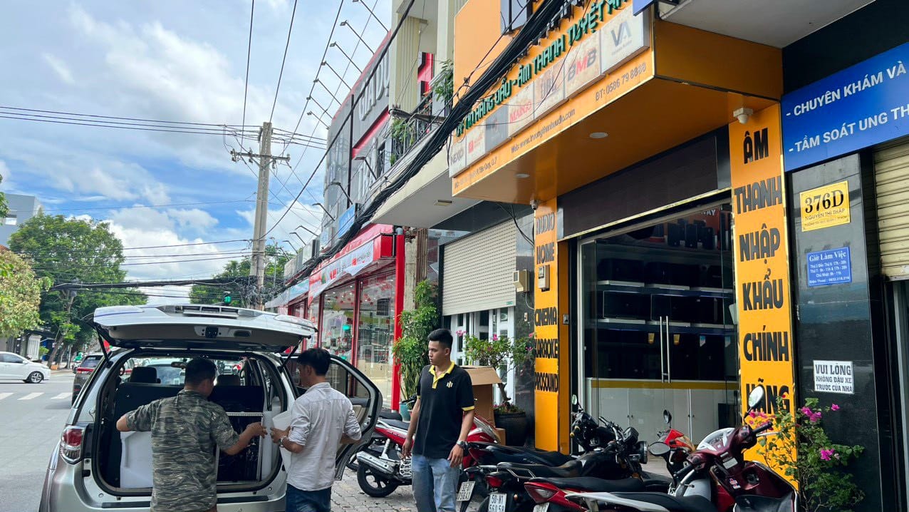 Ảnh sản phẩm Dàn Karaoke DT TT215: (DT Delta15, Vatasa T900 New, Vatasa V8Pro, Vatasa DKS1004 NEW, 2 DT Delta118, Vatasa P9 Luxury) 11
