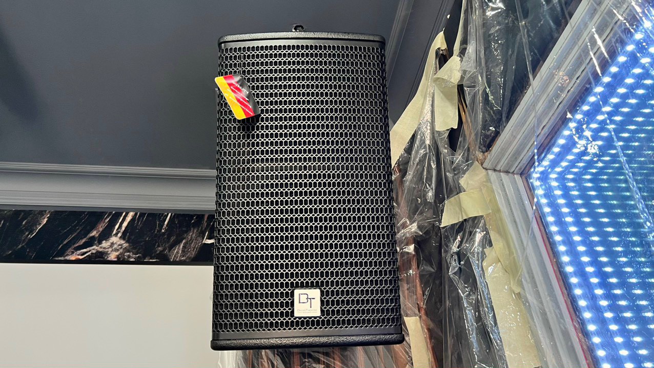 Khách hàng Nguyễn Minh đánh giá về sản phẩm Dàn Karaoke DT TT228: (DT Alpha 12, Vatasa T900, Vatasa V8Pro, DT Lion408, DT Delta115, P9 Luxury)