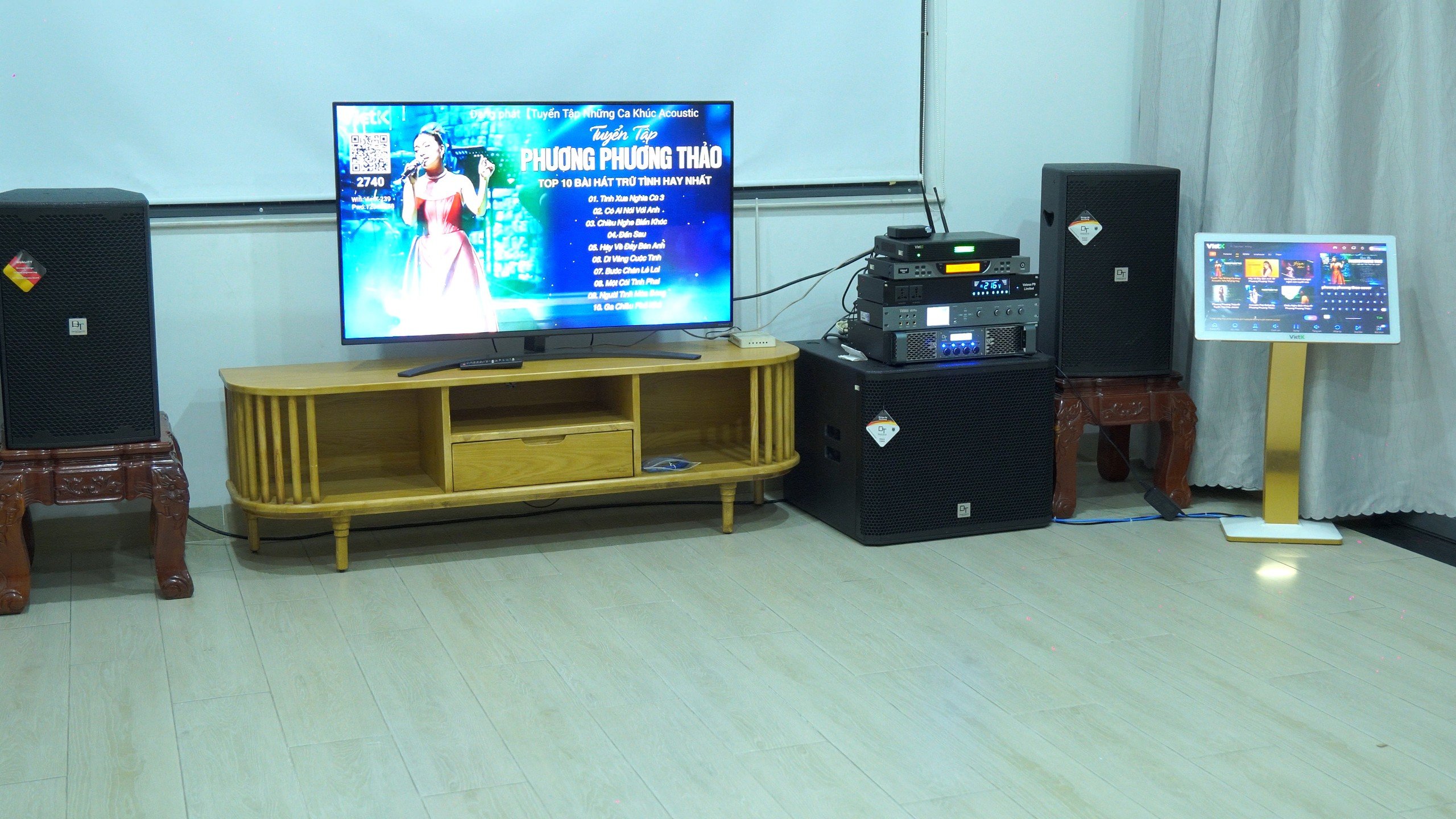 Khách hàng Nhật Huy đánh giá về sn phẩm Dàn Karaoke DT TT329: (DT D2000, Vatasa T10, Vatasa V8 Pro, DT Lion408, DT Delta115, Vatasa P9 Luxury)