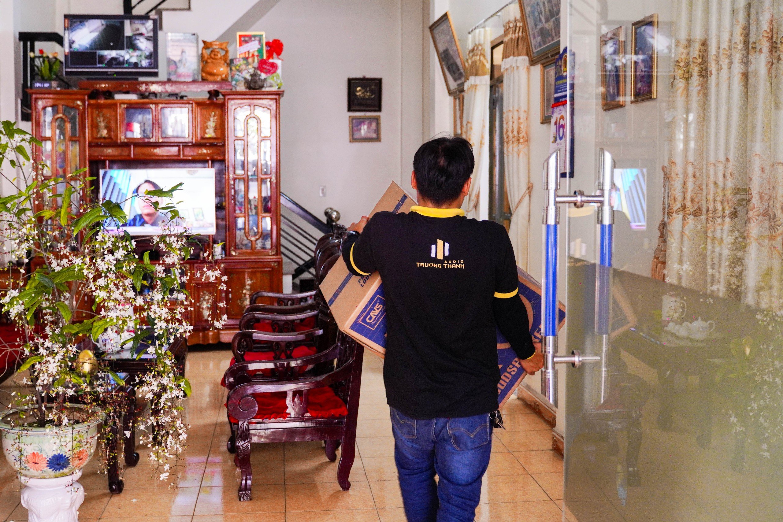 Khách hàng An Khôi đánh giá về sản phẩm Dàn Karaoke CAVS TT297: (CAVS C12, Vatasa T500, Vatasa V6 Pro, Vatasa VA-2600)