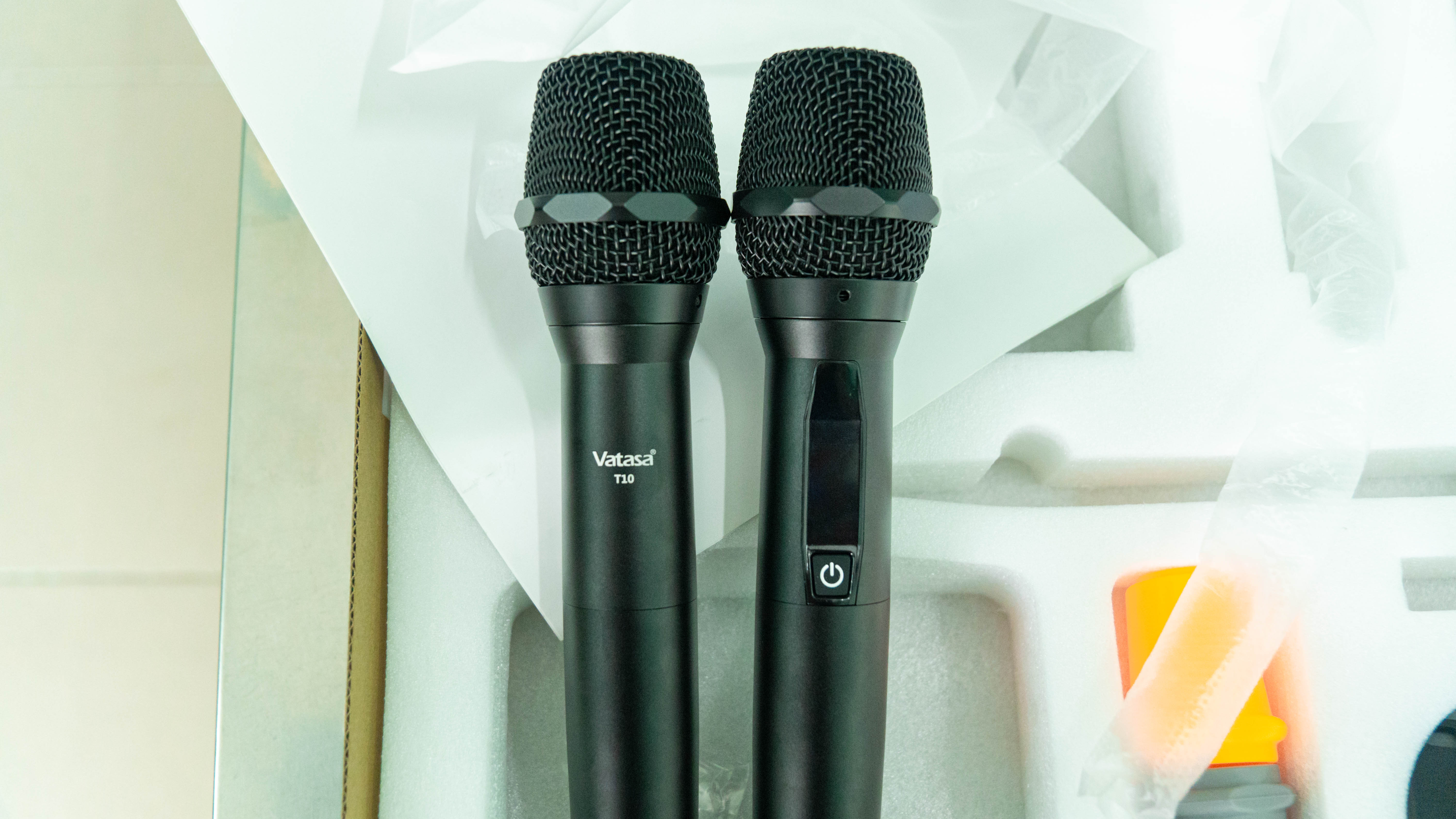 Khách hàng Huy đánh giá về sản phẩm Dàn Karaoke JBL TT104: ( JBL Ki512, Vatasa T900, Vatasa V8pro, Crown T5)