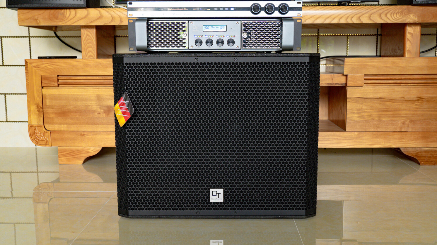 Khách hàng Quang Hung đánh giá về sn phẩm Loa sub DT Delta115 bass 40cm