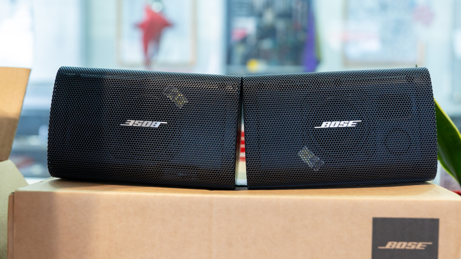 Khách hàng Trần Văn Thái đánh giá về sản phẩm Loa treo tường Bose FreeSpace FS2SE