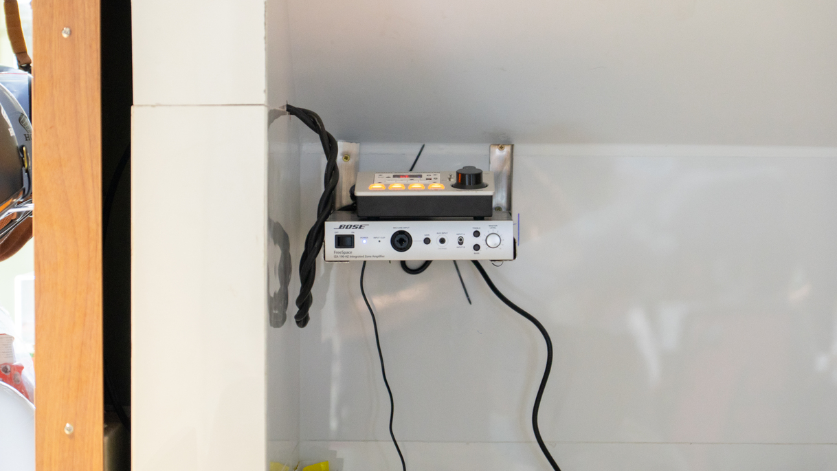 Khách hàng Duy Khang đánh giá về sản phẩm Amply Bose FreeSpace IZA 190-HZ