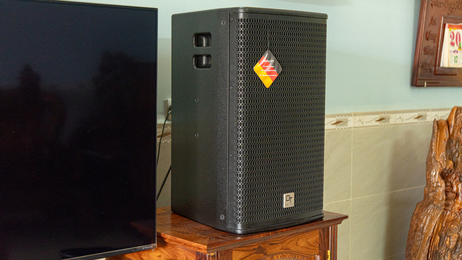 Khách hàng Le Van Dung đánh giá về sn phẩm Loa karaoke DT Alpha12 (full bass 30cm, 2 đường tiếng)