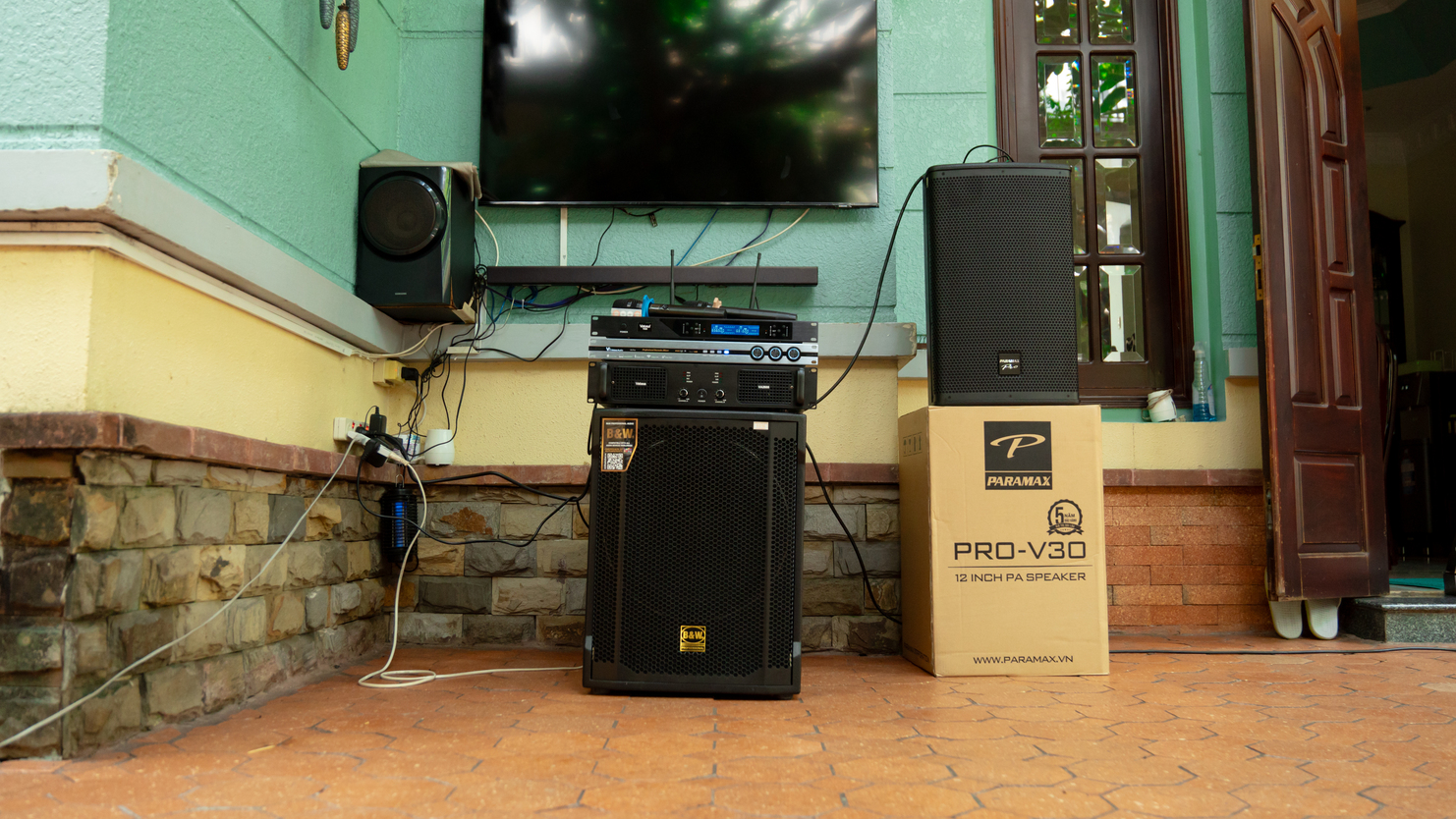 Khách hàng Xuân Thành đánh giá về sản phẩm Dàn Karaoke Paramax TT212: PROV30+Bla600new+E30