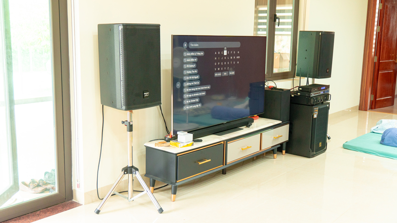 Khách hàng Thái Nguyễn đánh giá về sản phẩm Loa Karaoke Paramax PRO V30