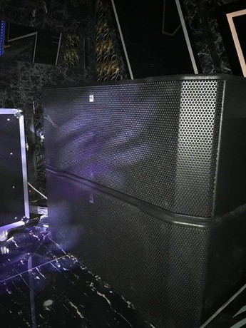 Khách hàng Khánh Phong đánh giá về sn phẩm Dàn Karaoke Hội Trường Sân Khấu DT TT291: ( DT SIRIUS2A, DT SIRIUSWA, DT Beta15M,Vatasa SKM9000, DT Lion408, Allen & Heath SQ6, Vatasa P9Luxury, Vatasa SKM9000,Allen & Heath DT168)